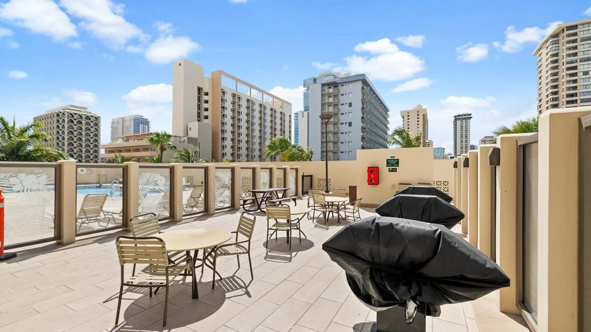 Royal Kuhio 2304 - Spacious Studio With Stunning Mountain Views In The Heart Of Waikiki! Χονολουλού
